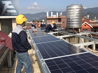 соларна система за монтиране на плосък циментов покрив